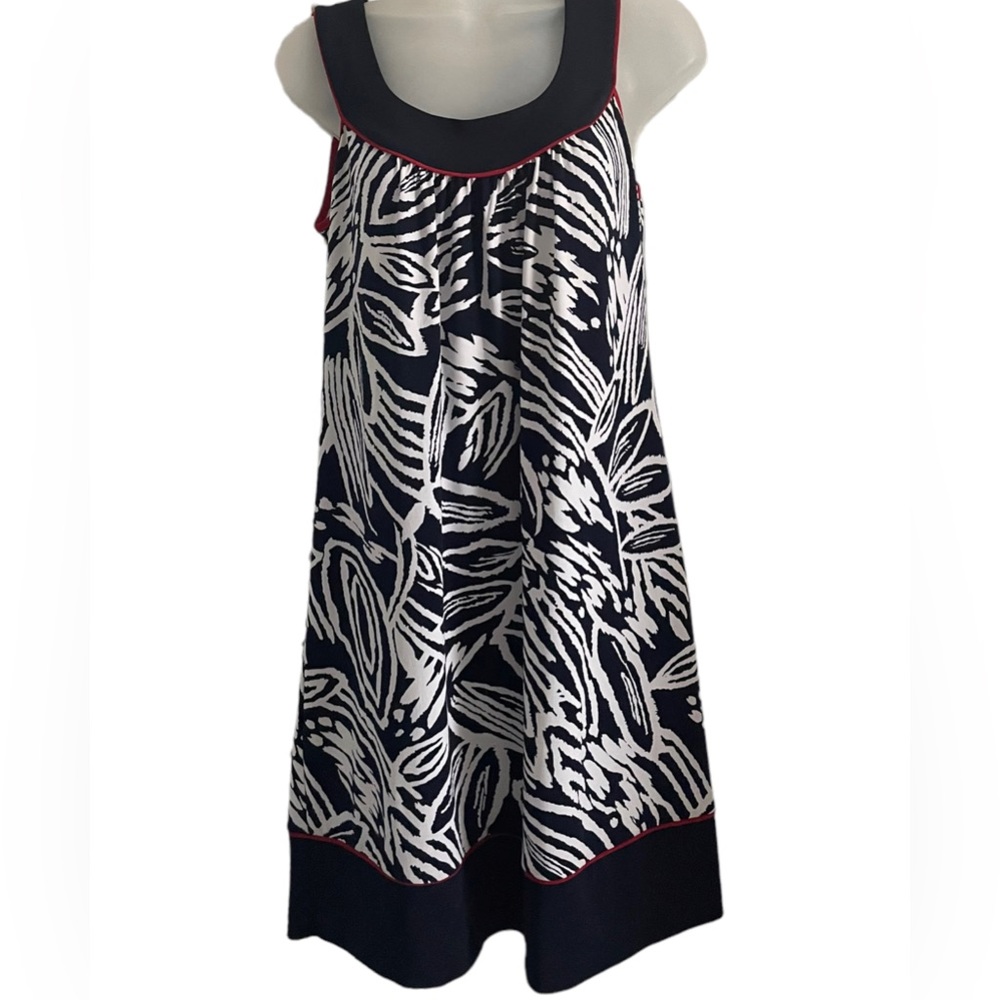 DRESS Navy Blue & White
